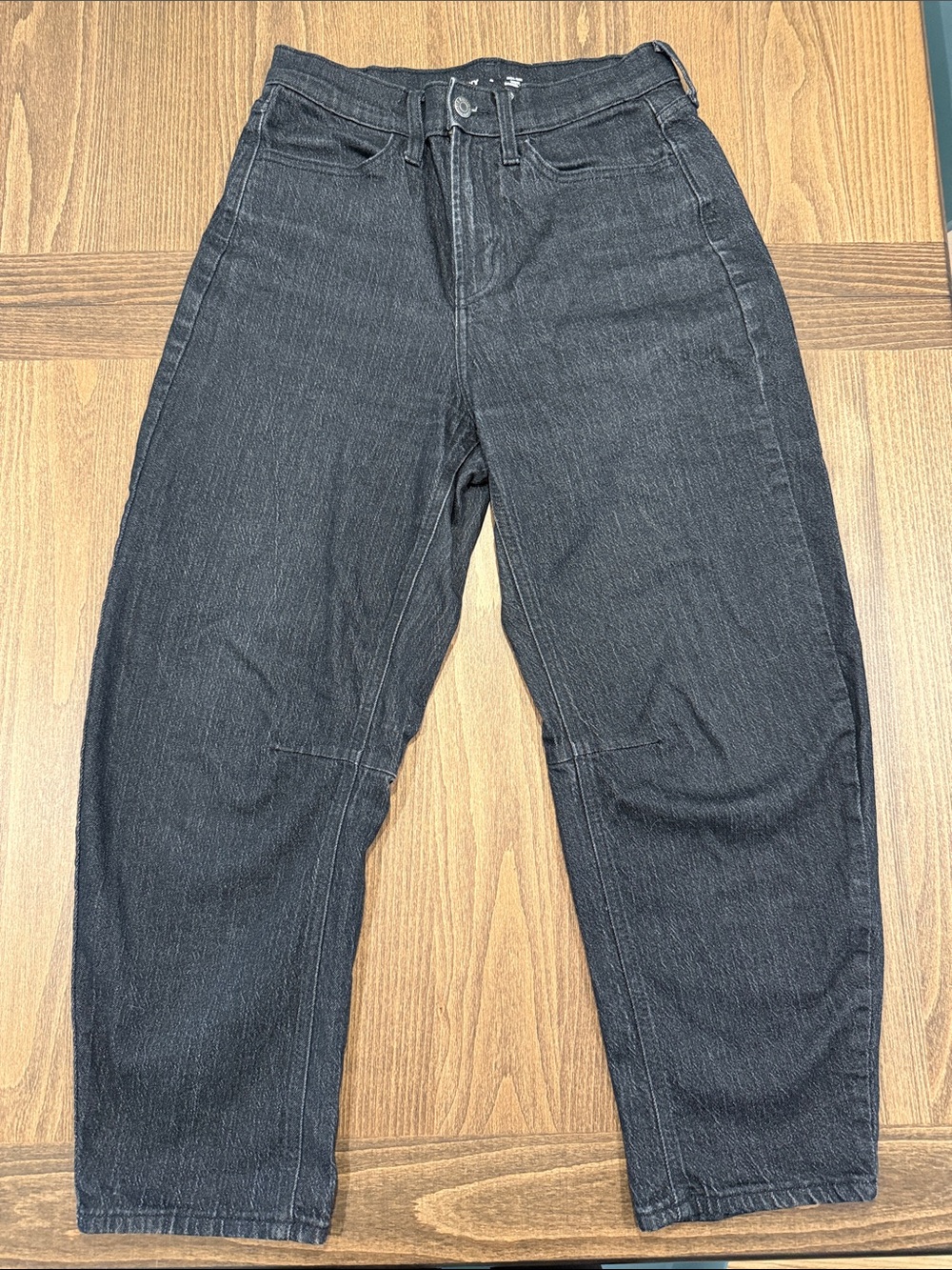 Old Navy Women’s High Rise WOW Barrel Leg